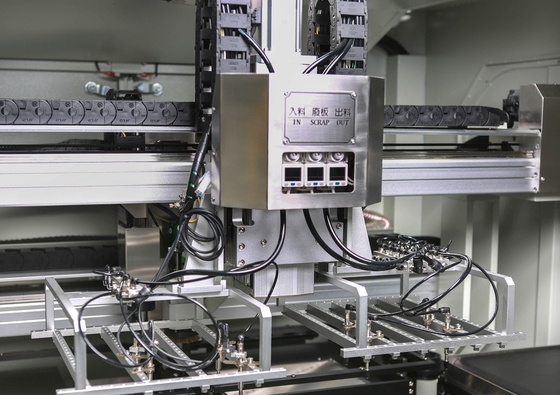 Selbstwerkzeug Genitec ändern 60000 U-/minpwb-Schneidemaschine mit Staub-Kollektor GAM380AT